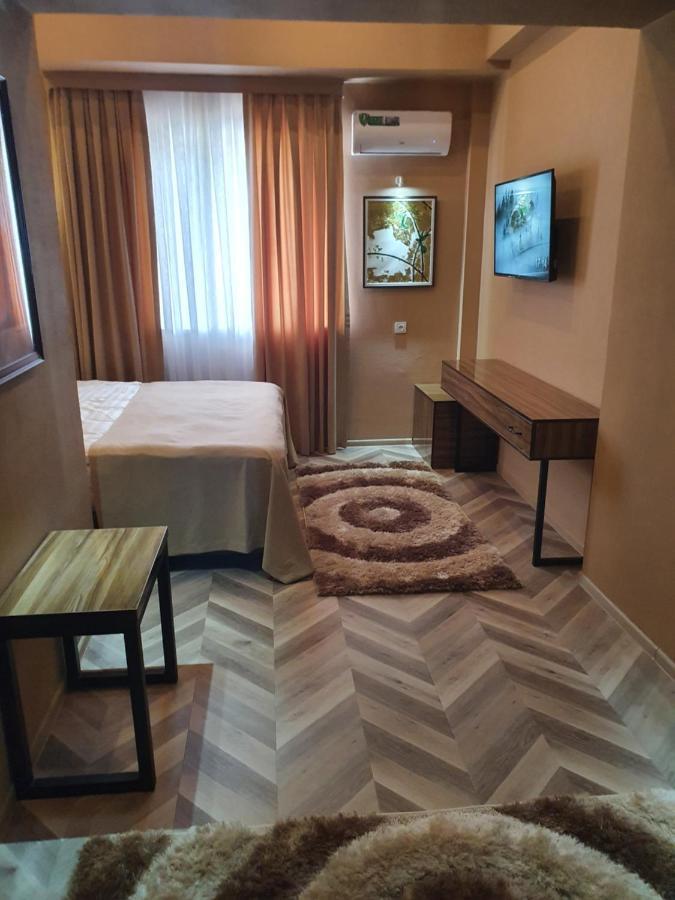 Guest House Twins Tashkent Ngoại thất bức ảnh