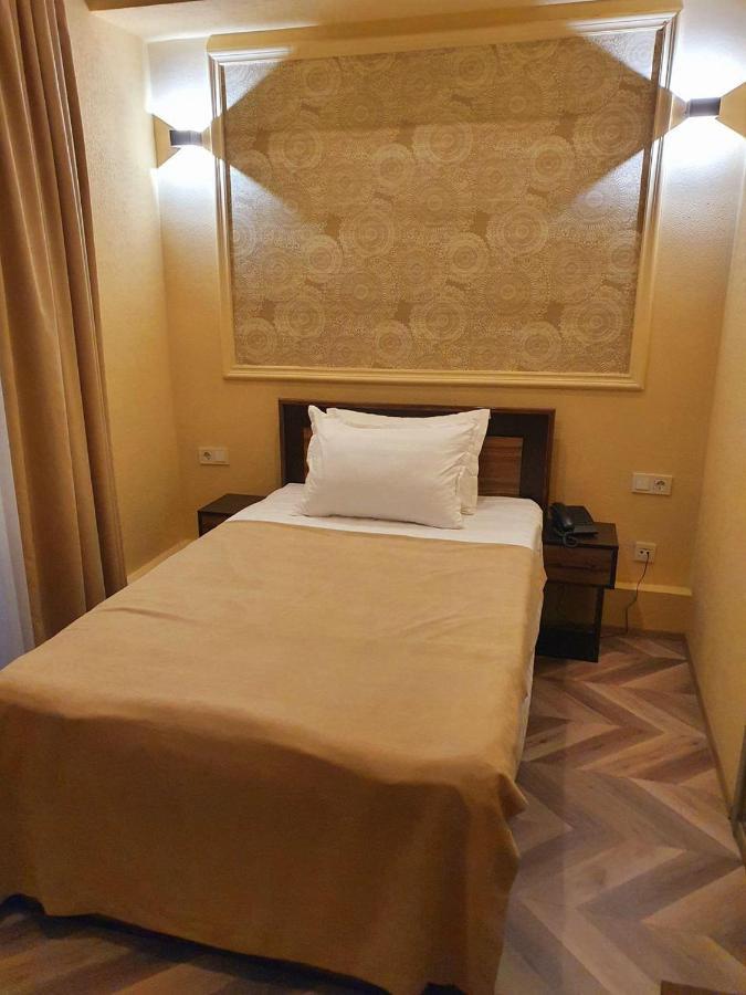 Guest House Twins Tashkent Ngoại thất bức ảnh